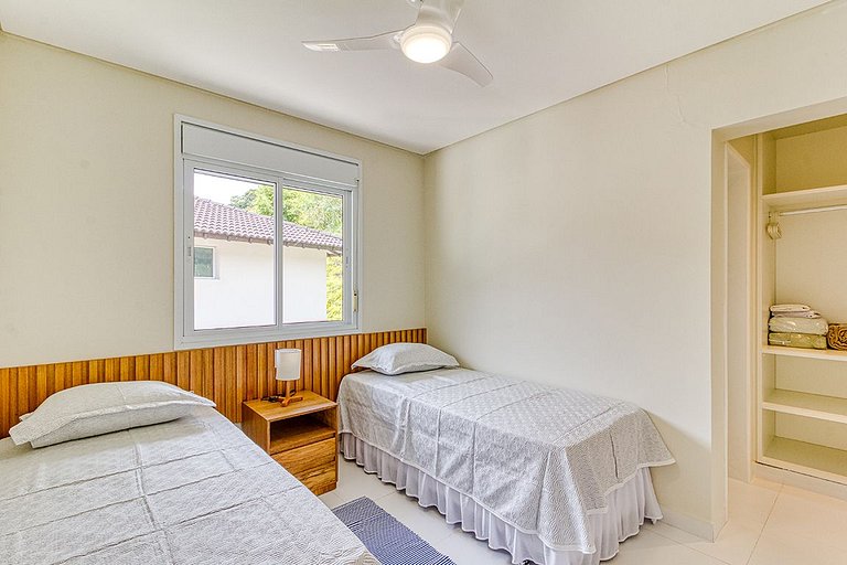 A16 - Comfort close to nature - Camburyzinho Beach