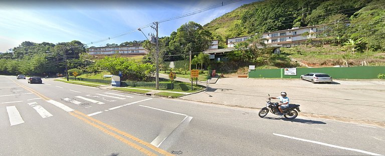 D16 -Comodidad cerca de la naturaleza - Playa de Camburyzinh